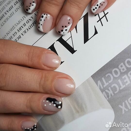 Мастер маникюра и педикюра