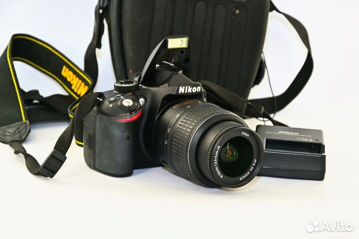 Nikon D3200 24.2MP зеркалка Kit AF-S VR 18-55