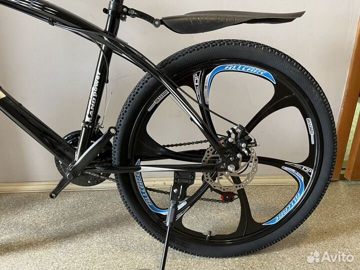 Велосипед на литых дисках