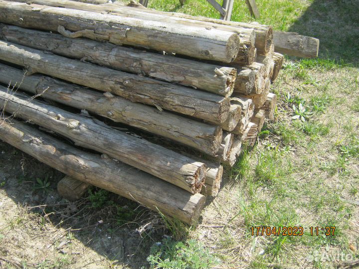 Столбы для забора деревянные
