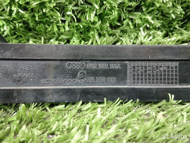 Повторитель поворота в зеркало левый VAG Audi A6 C