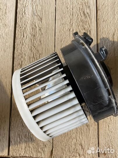 Моторчик печки nissan qashqai j10