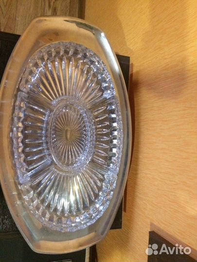 Хрустальная менажница на мельхиоровом подносе