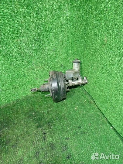 Усилитель тормозов вакуумный Mazda 626