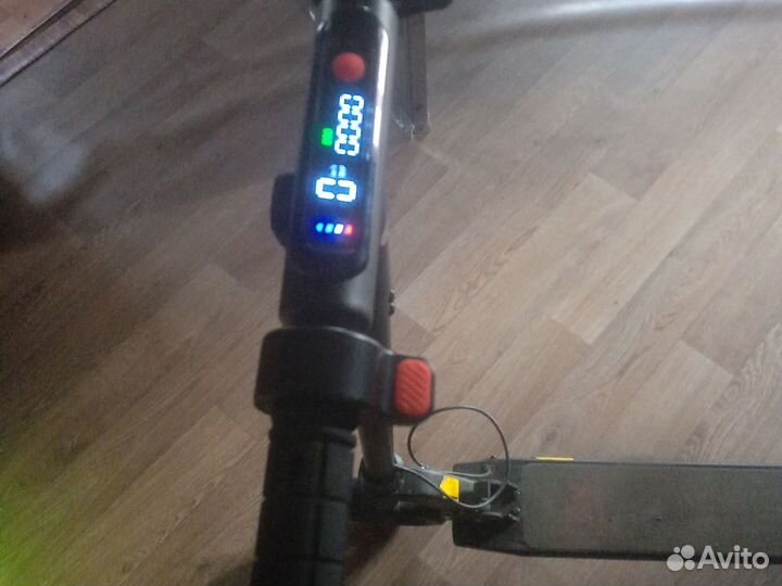 Самокат взрослый электрический