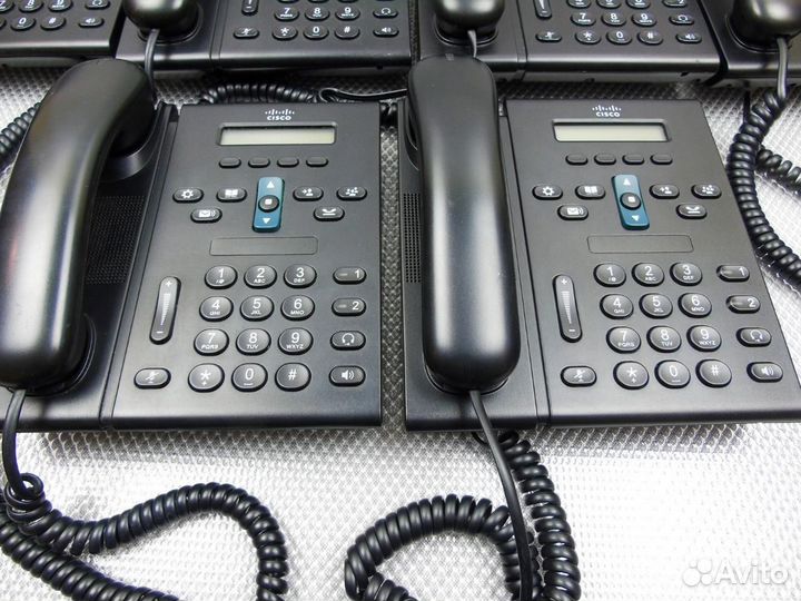 IP телефоны Cisco CP-6921-C-K9