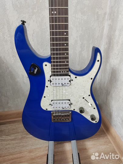 Электрогитара