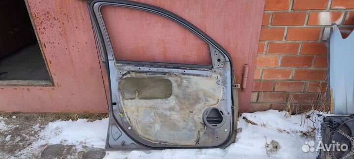 Дверь передняя левая mitsubishi outlander xl