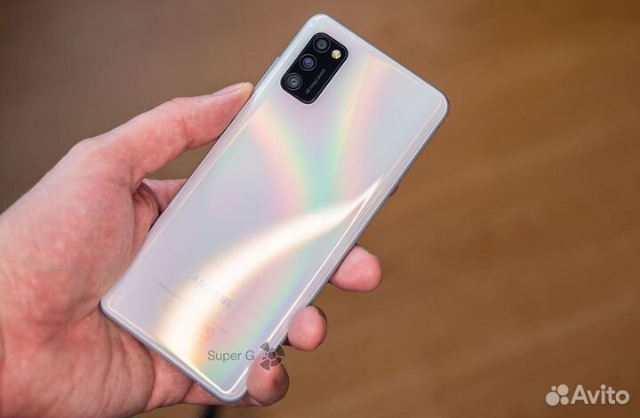Samsung Galaxy A41, 4/64 ГБ