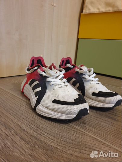 Кроссовки женские adidas 38 размер