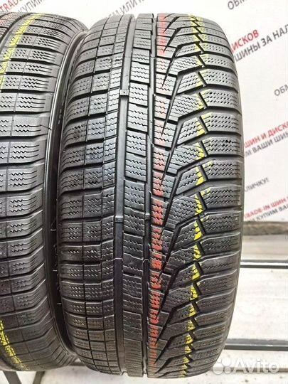 Hankook Winter I'Cept Evo2 W320C 215/55 R17 98V