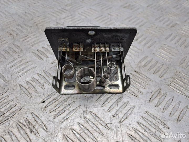 Реостат печки Chevrolet Blazer 4.3 L35 180 Л.С