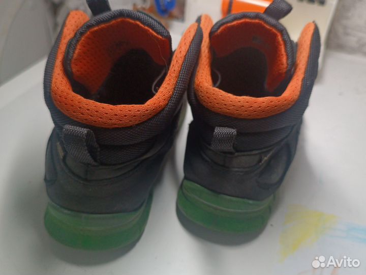 Ботинки демисезонные