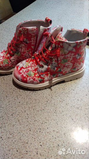 Продам ботиночки
