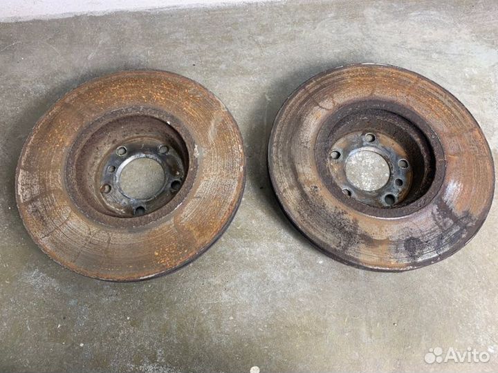 Тормозной диск передний Bmw X5 40D E70 LCI (Е70