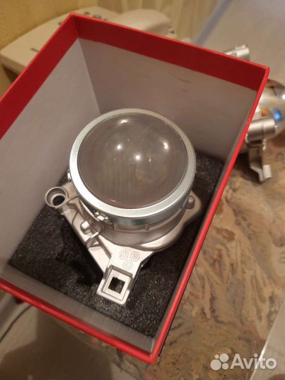 Линзы от фар Хендай гранд старекс урбан