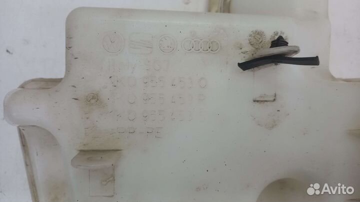 Бачок омывателя Skoda Octavia A5