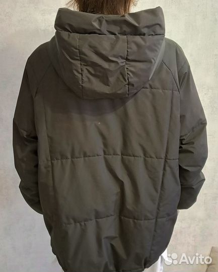 Куртка бомбер черная