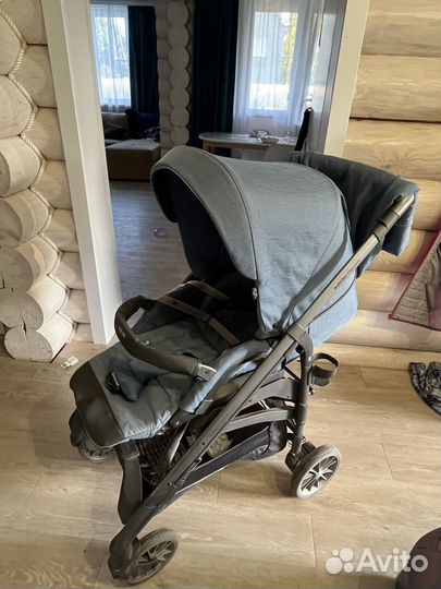 Inglesina Trilogy + автокресло с базой