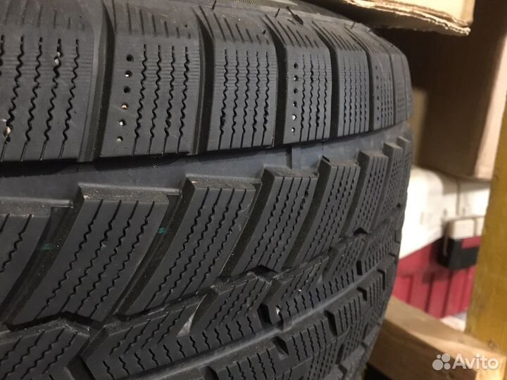 Fortune FSR-901 235/65 R17 104V