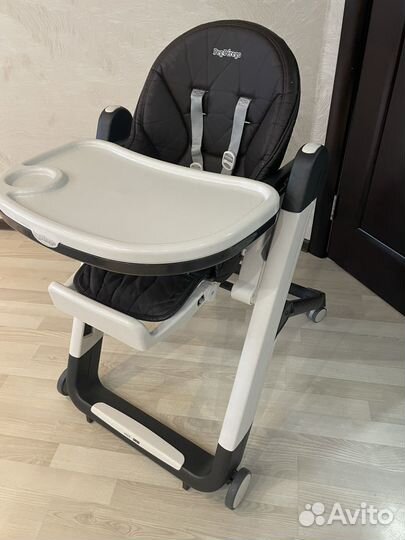 Детский стульчик для кормления Peg-Perego