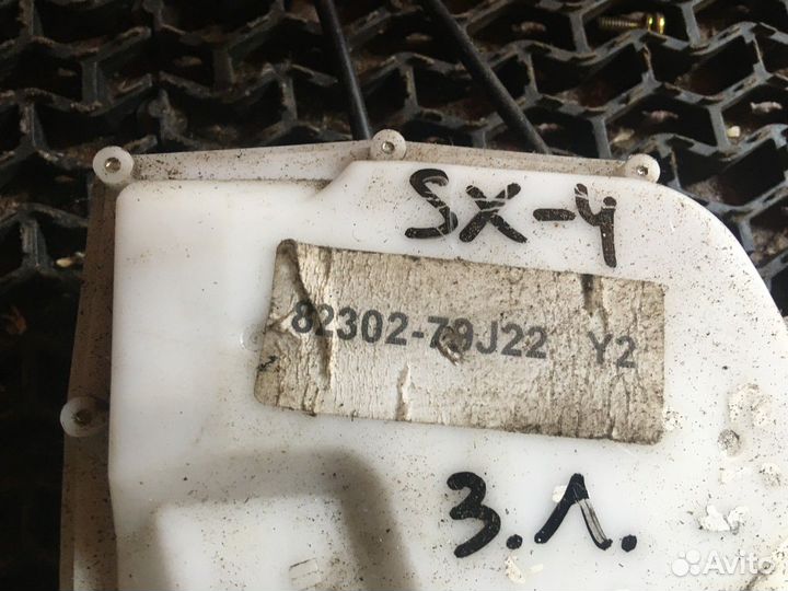 Замок задний левый Suzuki SX4