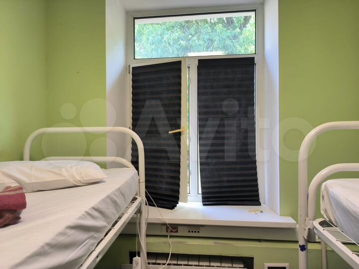 Комната 13 м², 1/4 эт.