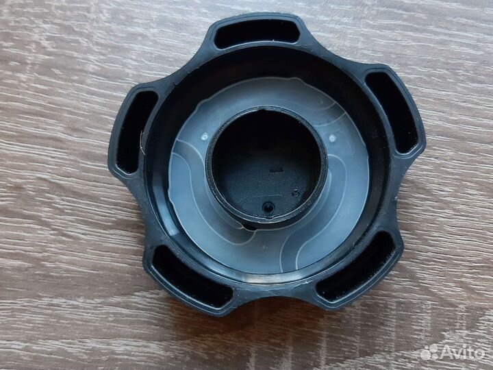 Крышка бензобака оригинальная Briggs & Stratton