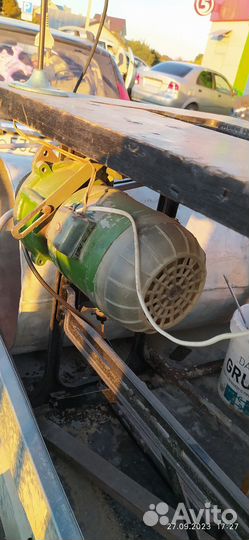 Электромотор на швейную машинку