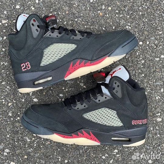 Nike Air Jordan 5 retro gore tex