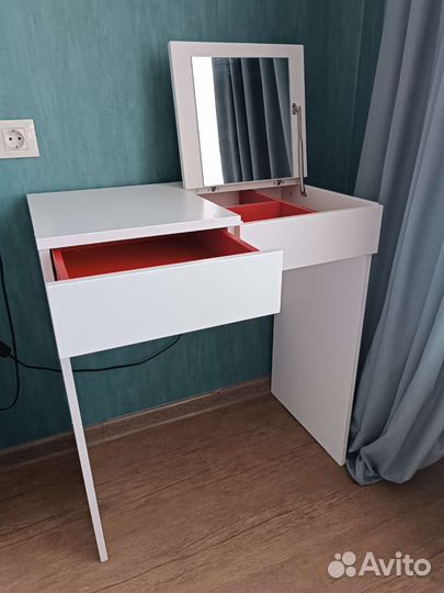 Туалетный столик IKEA