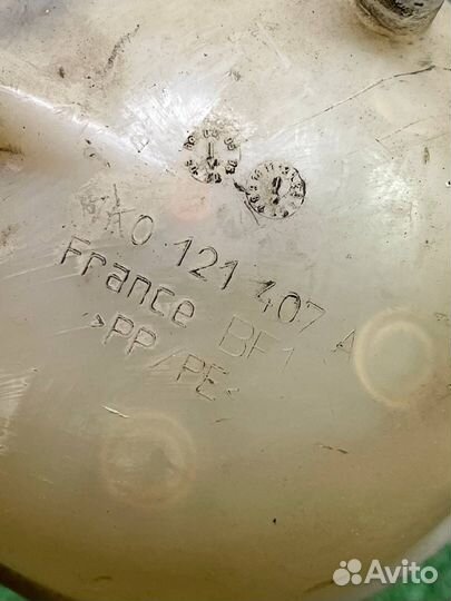 Расширительный бачок 1k0121407a Passat Skoda