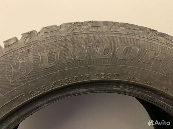 Dunlop SP Winter Ice 03 235/55 R17 103T