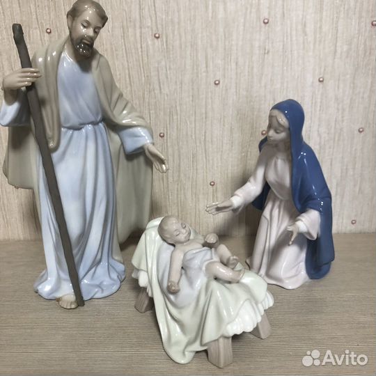 Фарфоровые статуэтки