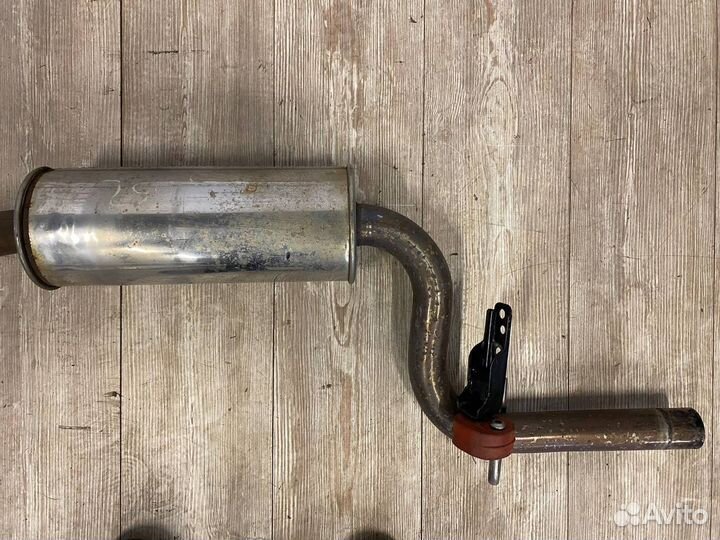 Глушитель Volkswagen Passat B7 2014 оригинал