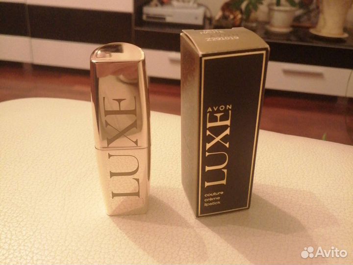 Помада avon luxe