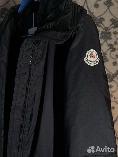 Куртка Moncler оригинал из швейцарии