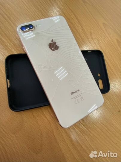 iPhone 8 Plus, 64 ГБ