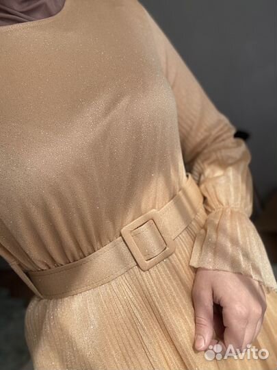 Вечернее платье