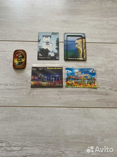 Магниты на холодильник