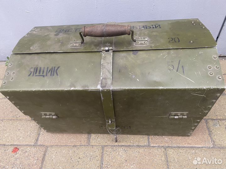 Ящик металлический,прочный Ретро-военная тематика
