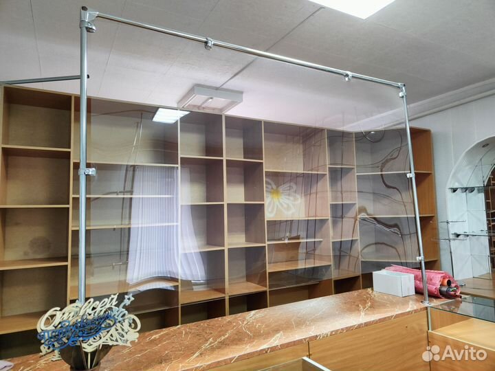 Торговое оборудование бу для магазина