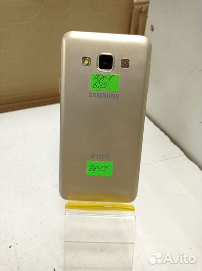 Samsung Galaxy A3 SM-A300F, 16 ГБ