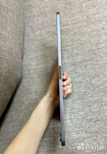Планшет apple iPad air 2020