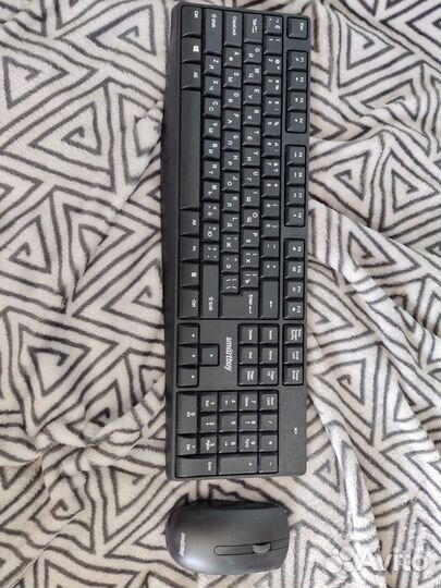 Клавиатура беспроводная + мышь