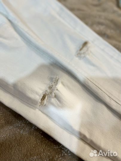 Джинсы скини bershka