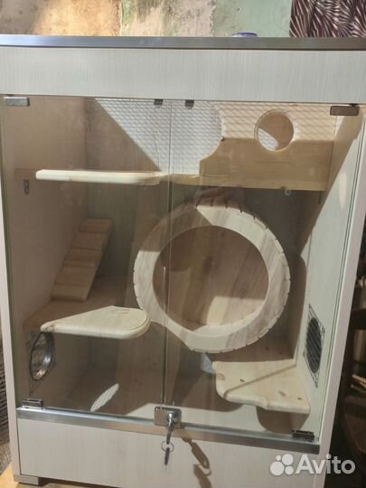 Клетка витрина для шиншиллы