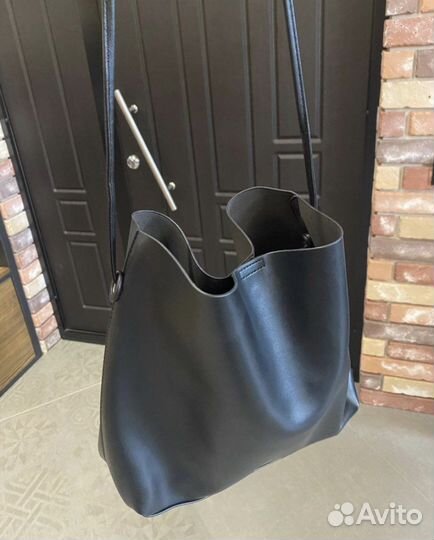 Сумка вместительная