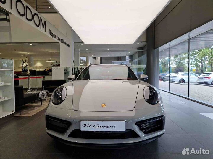 Porsche 911 Carrera 4 3.0 AMT, 2024