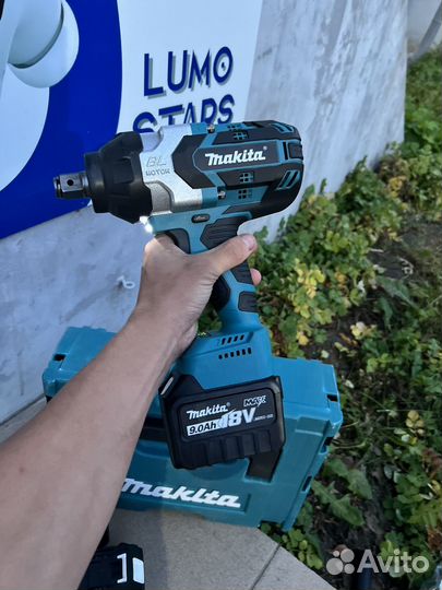 Гайковерт аккумуляторный makita грузовой 2200 N.m